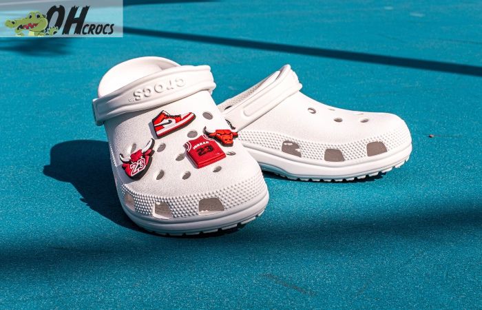 Key things about Chicago Bulls Crocs