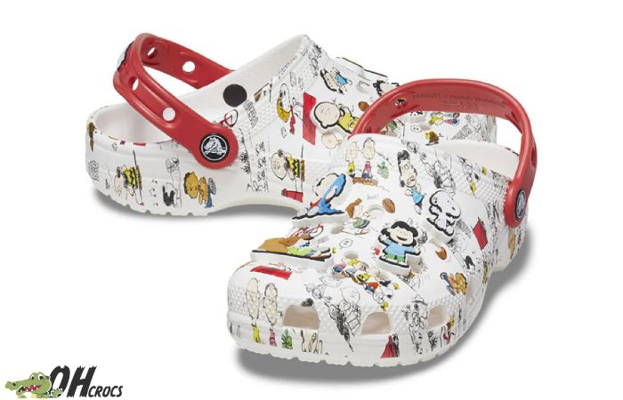 White Snoopy Crocs with its charms